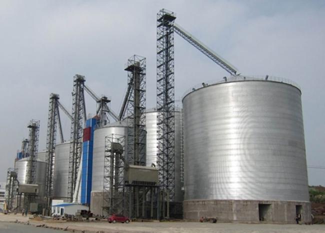 晋城大型钢板库构造参数及水泥储存质量